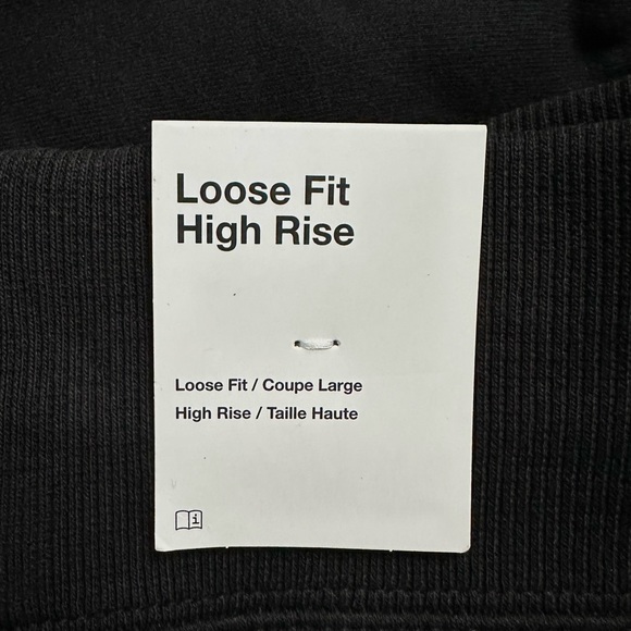 Nike shorts - Picture 2 of 3